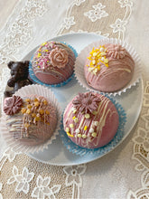 Load image into Gallery viewer, Dazzling Round Hot Chocolate /Coffee Bombs