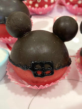 Load image into Gallery viewer, Mickie & Minnie Hot Chocolate Bombs