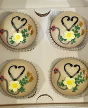 Load image into Gallery viewer, Medical Theme Hot Chocolate Bombs
